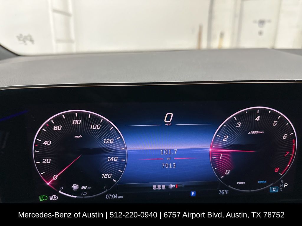 2025 Mercedes Benz GLA 250 photo 10