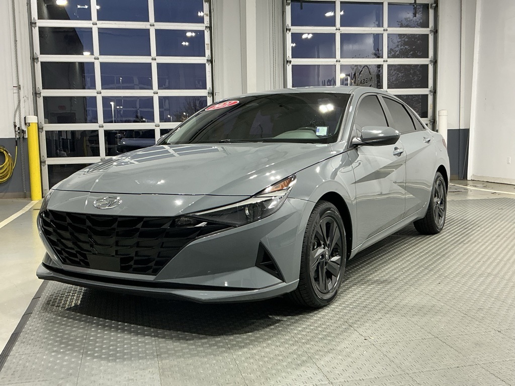 Used 2021 Hyundai Elantra SEL with VIN KMHLS4AG4MU064952 for sale in Russellville, KY