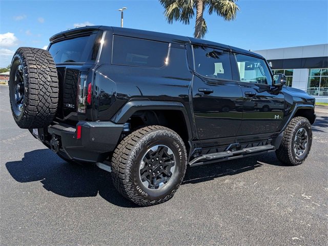 2024 Gmc Hummer EV photo 4