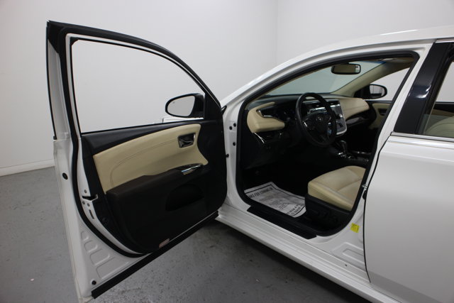 2014 Toyota Avalon XLE Premium photo 11