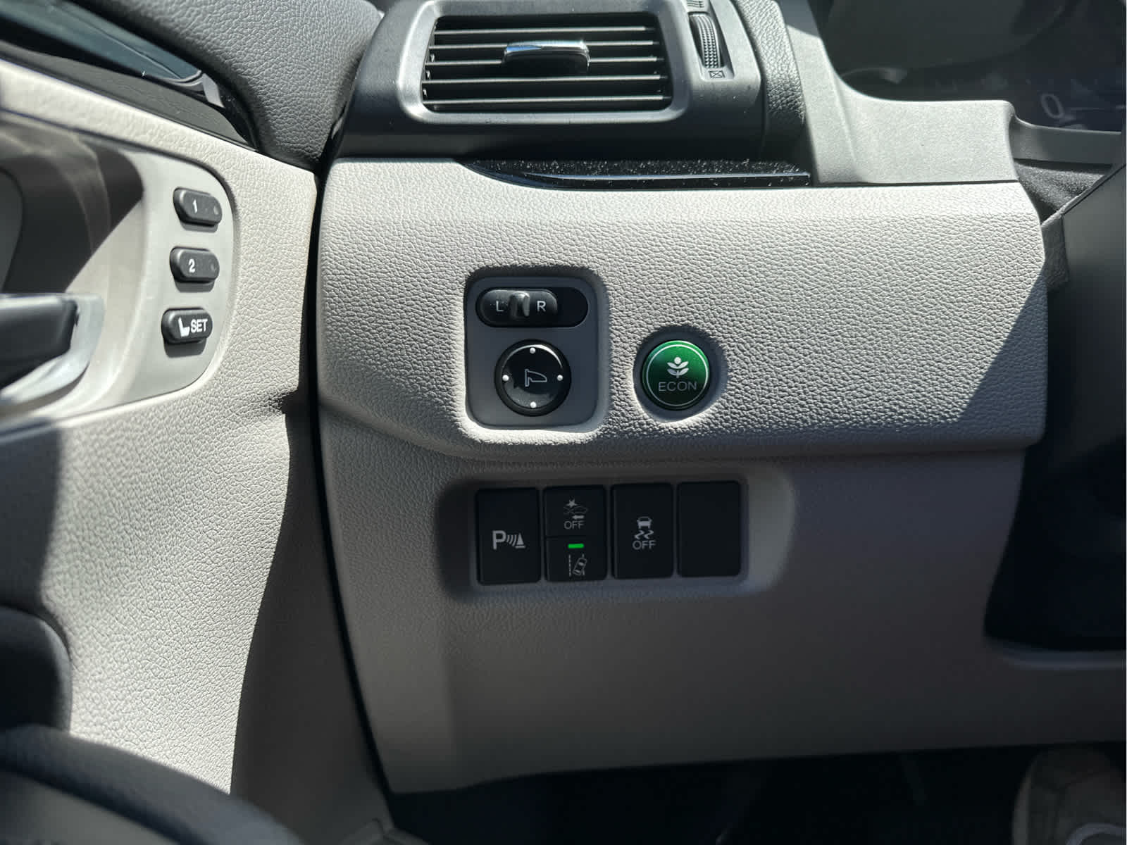 2019 Honda Pilot Touring photo 14
