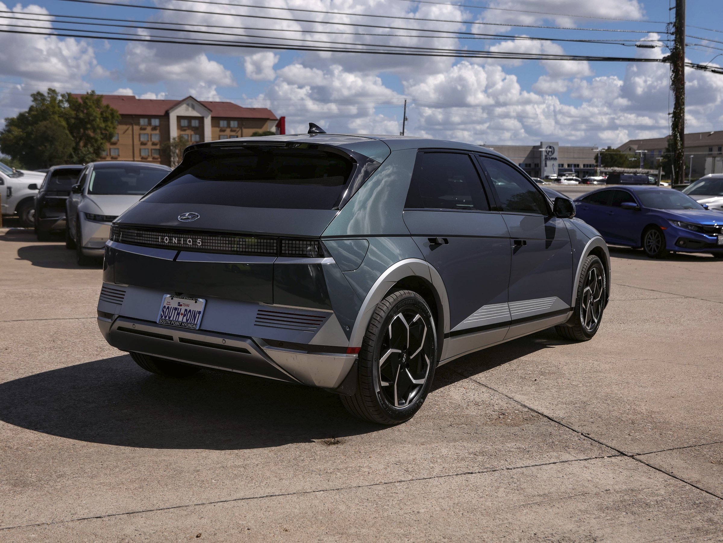 2023 Hyundai Ioniq 5 Limited photo 3