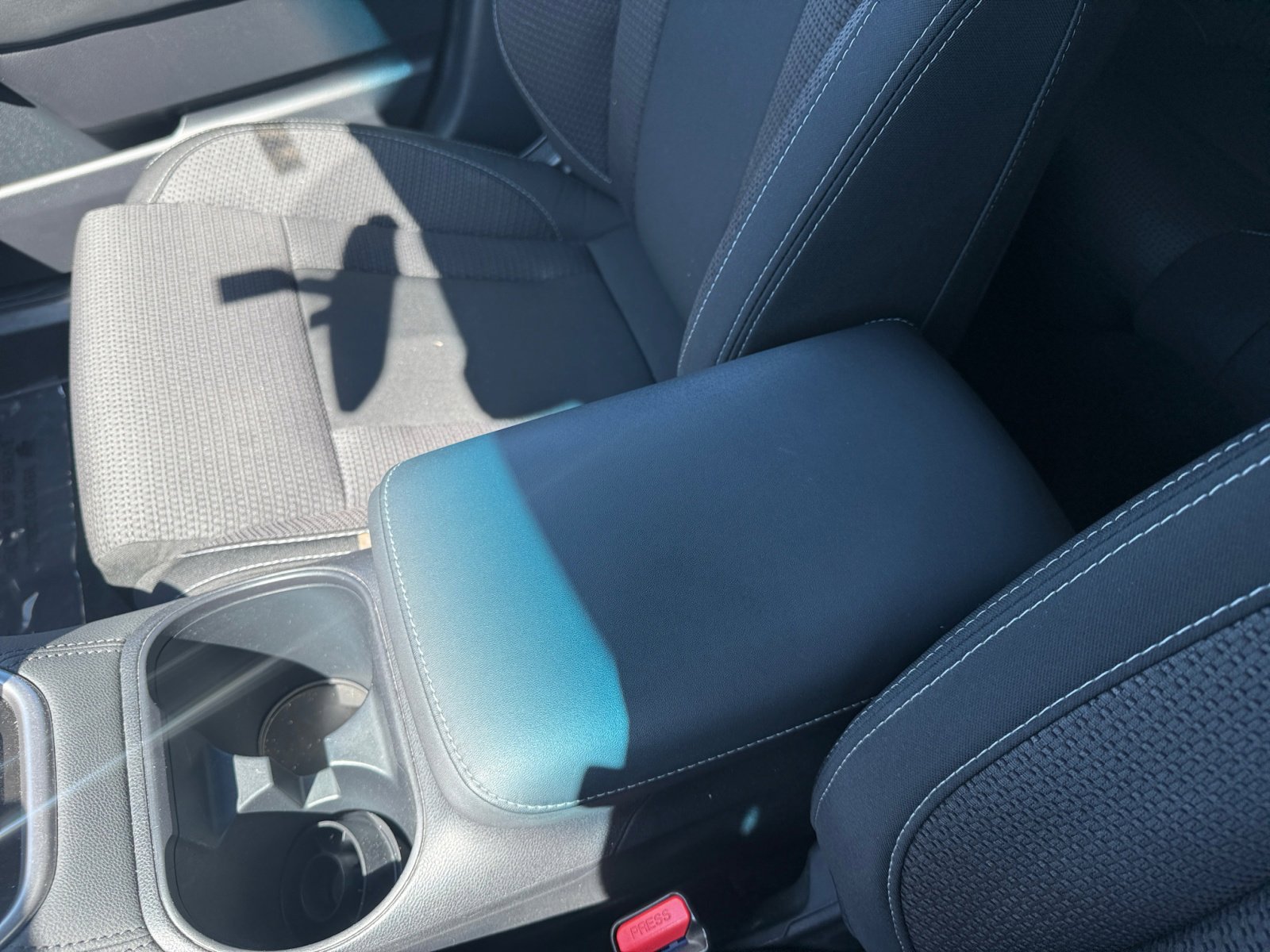 2020 Subaru Outback Premium photo 13
