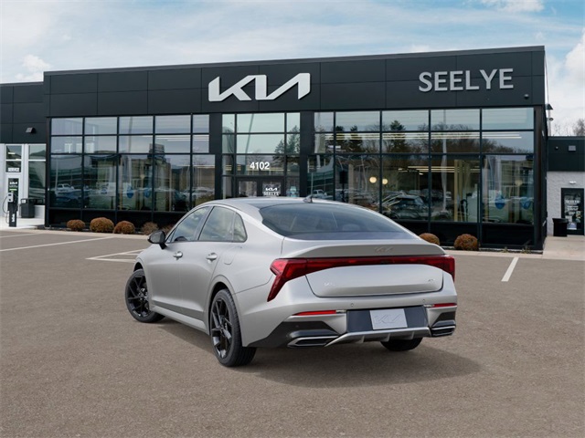 2026 Kia K5 GT-Line photo 3