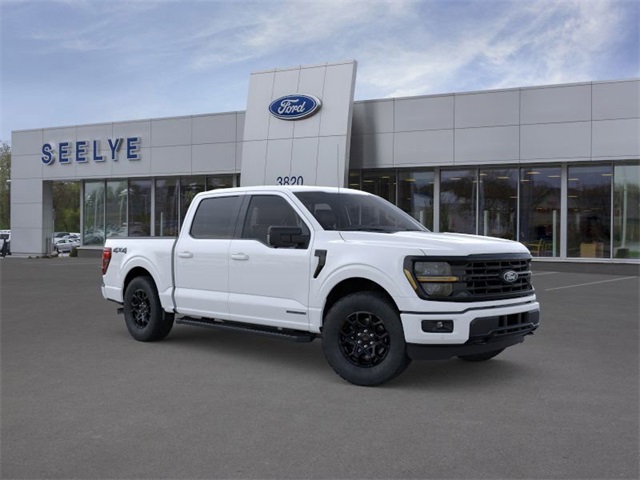 New 2025 White Ford XLT image 1