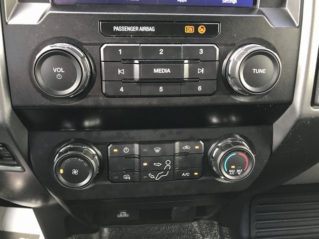 2020 Ford F-250 XLT photo 13