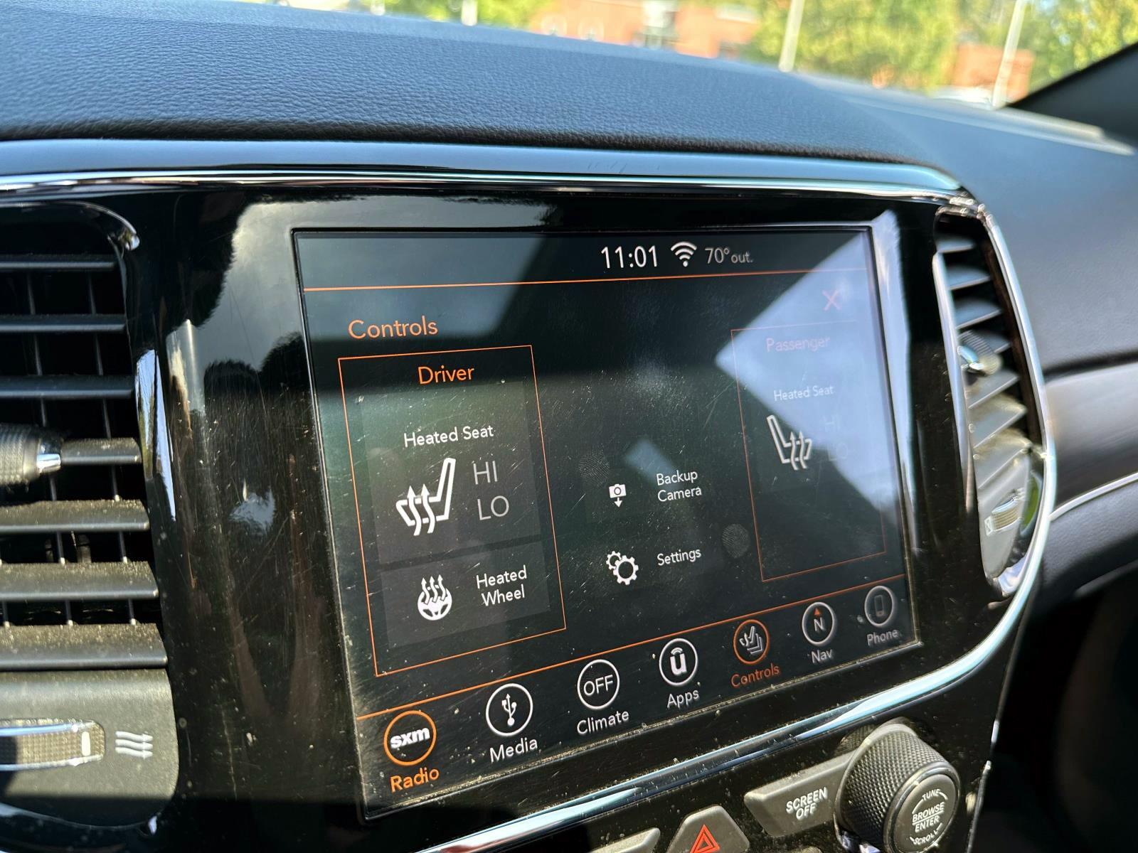 2019 Jeep Grand Cherokee Limited photo 17