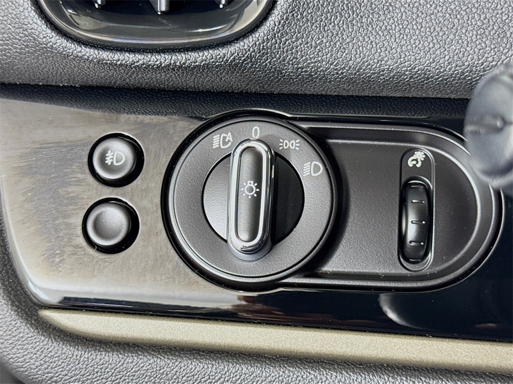 2023 Mini Cooper S ALL4 photo 10