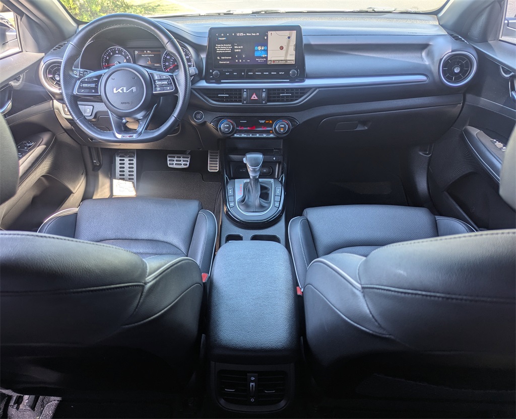 2023 Kia Forte GT-Line photo 21
