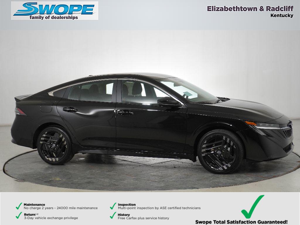 2026 Nissan Sentra SR's photo