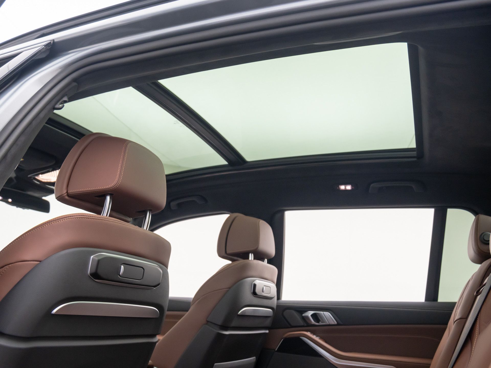 2025 Bmw X7 M60i photo 18