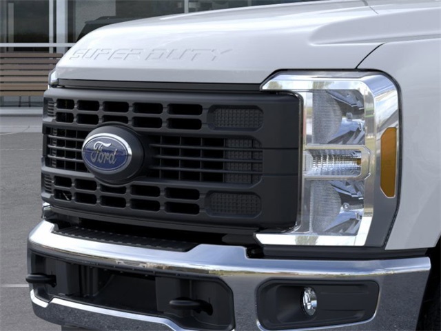 2025 Ford F-250 photo 17