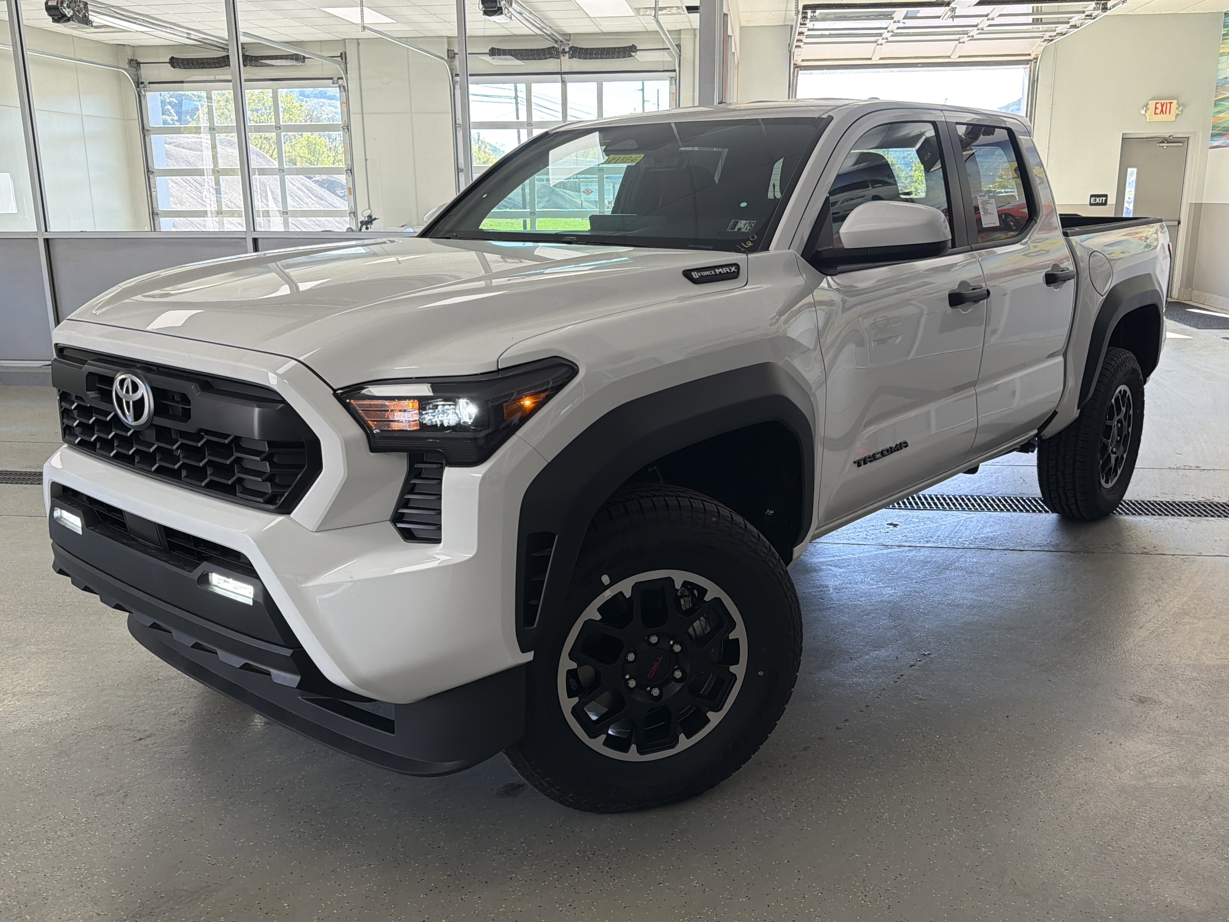 2025 Toyota Tacoma TRD Off Road's photo