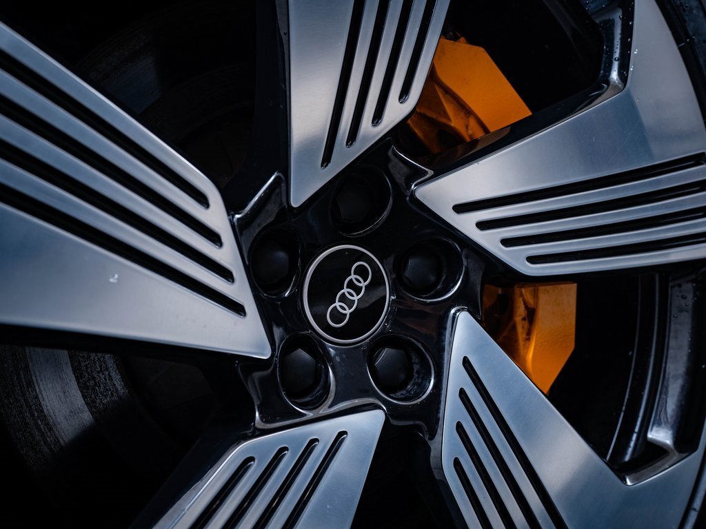 2022 Audi e-tron Premium Plus photo 7