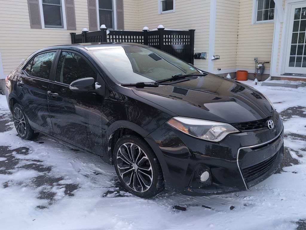 2014 Toyota Corolla S Plus's photo