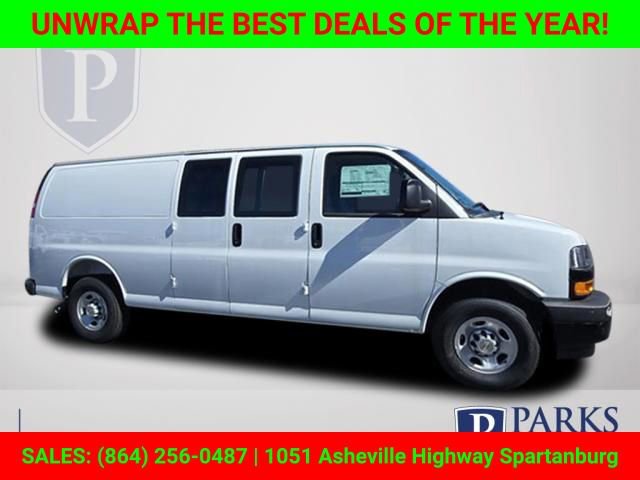 2025 Chevrolet Express Cargo Work Van's photo
