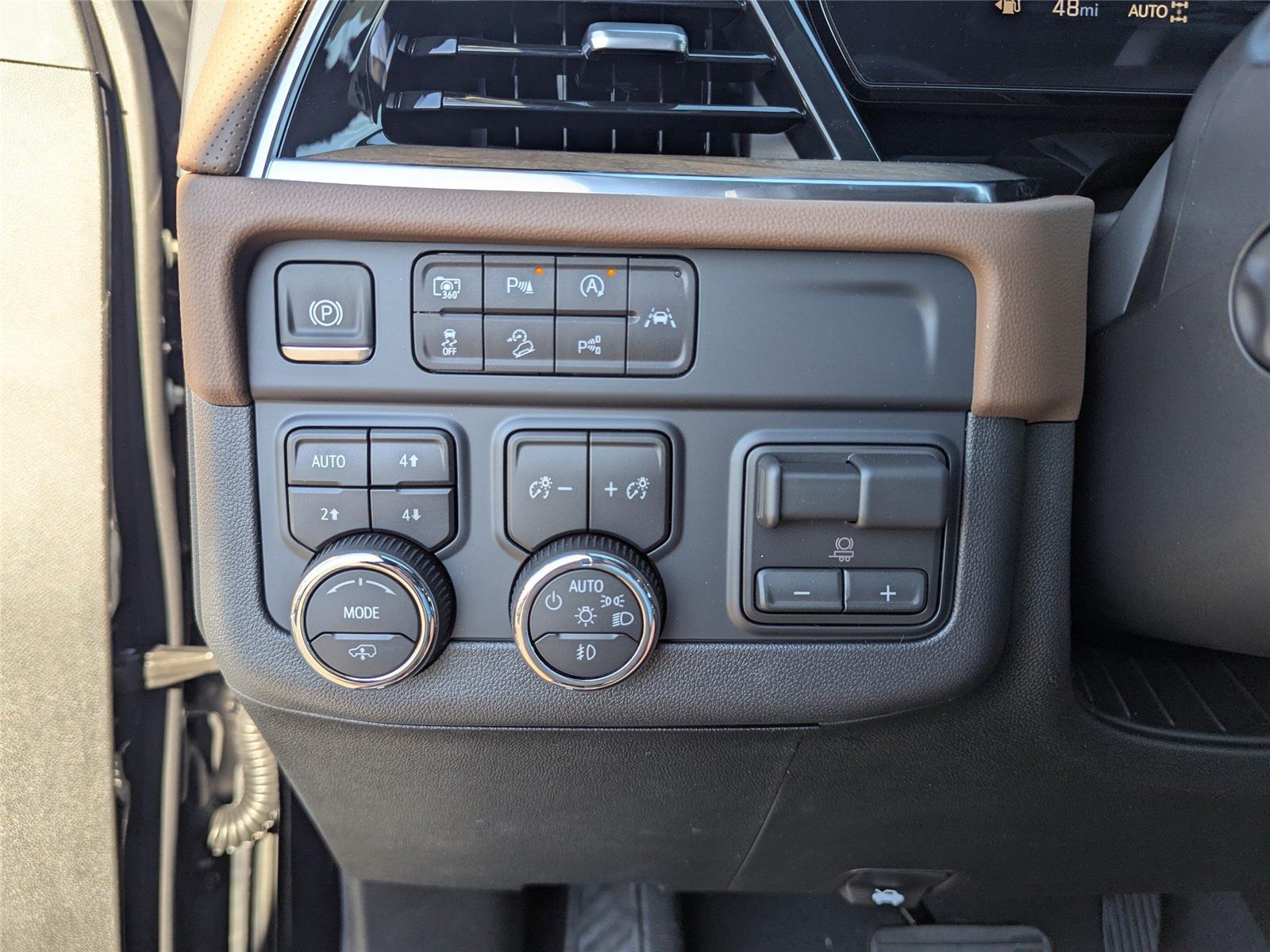 2025 Chevrolet Tahoe High Country photo 33