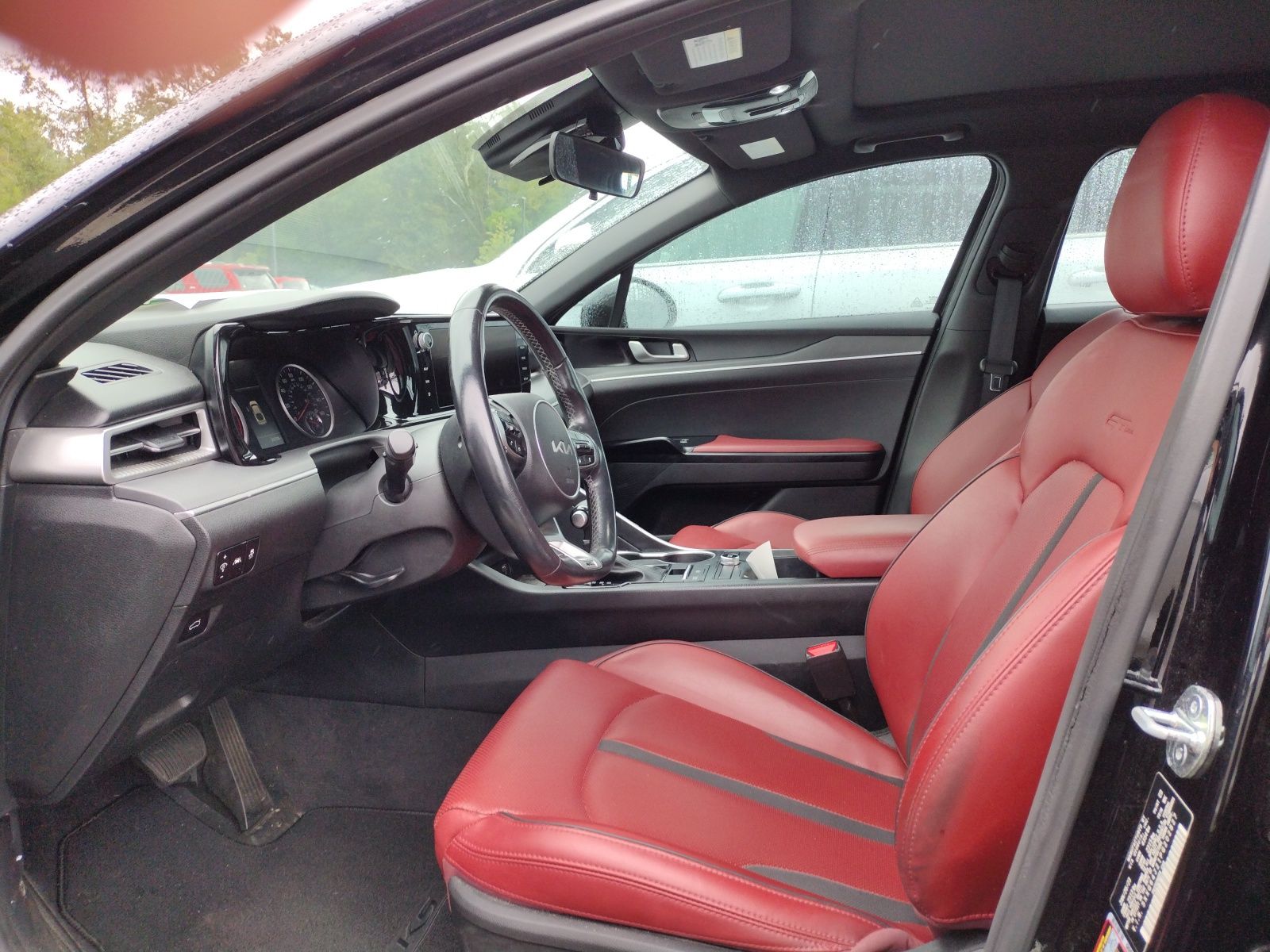 2023 Kia K5 GT-Line photo 3