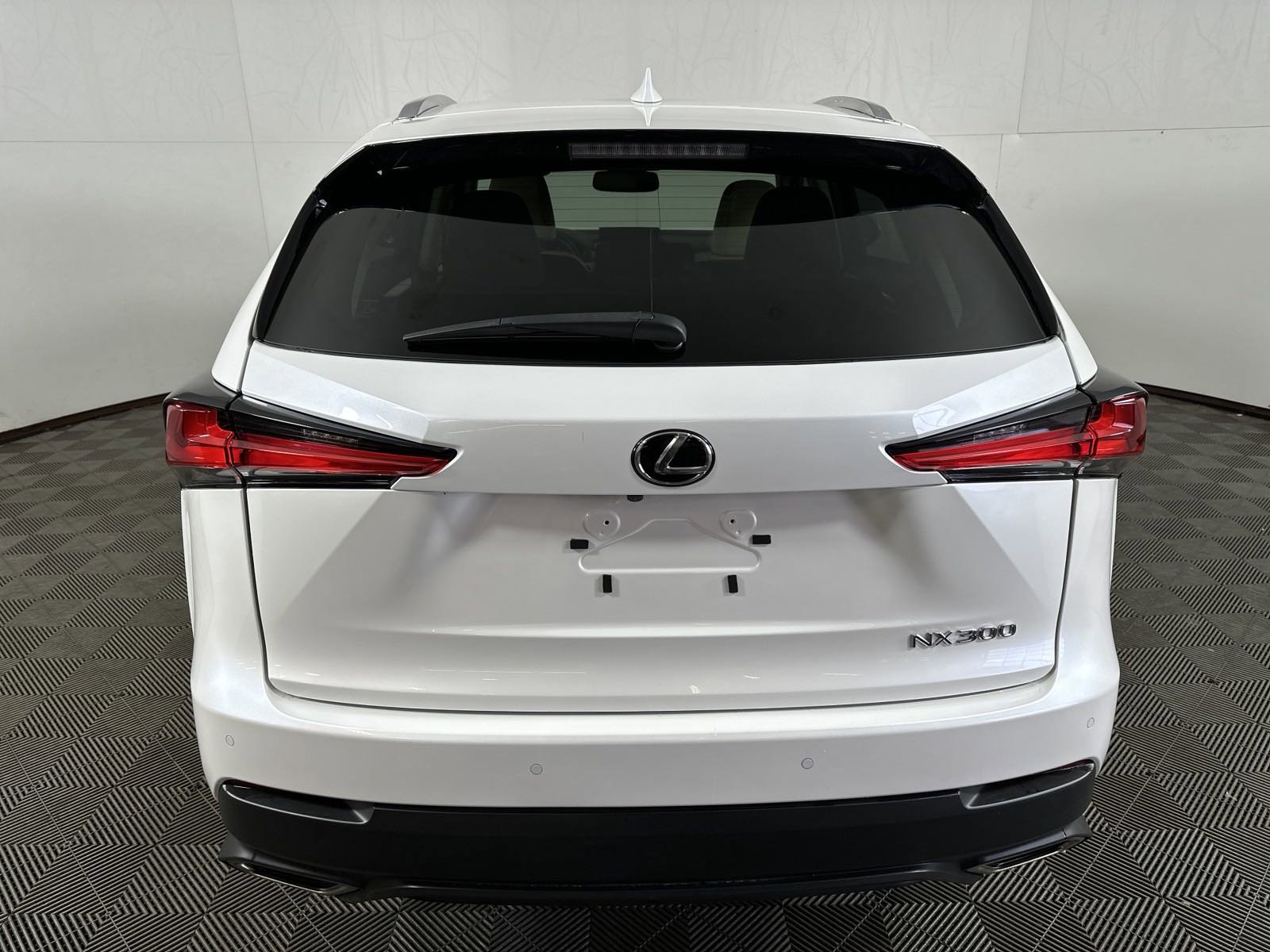 2021 Lexus NX 300 photo 5