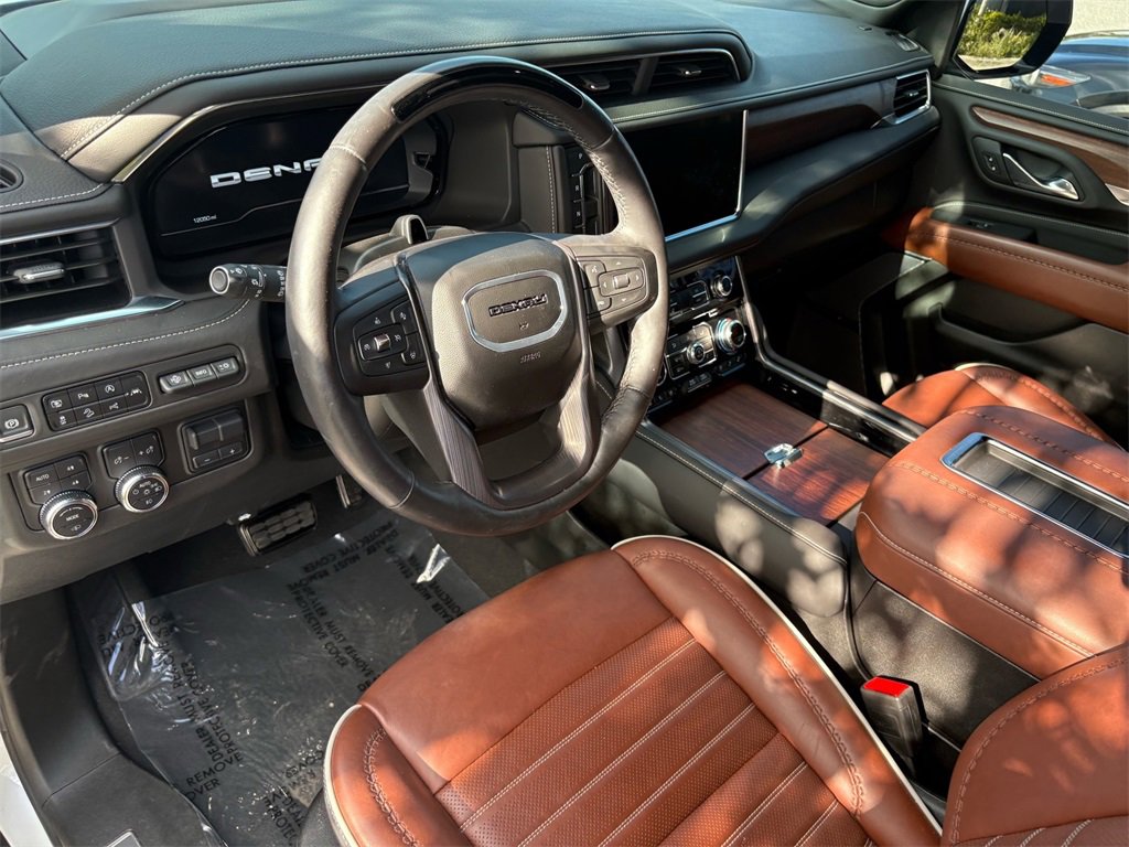 2024 Gmc Yukon Denali Ultimate photo 10