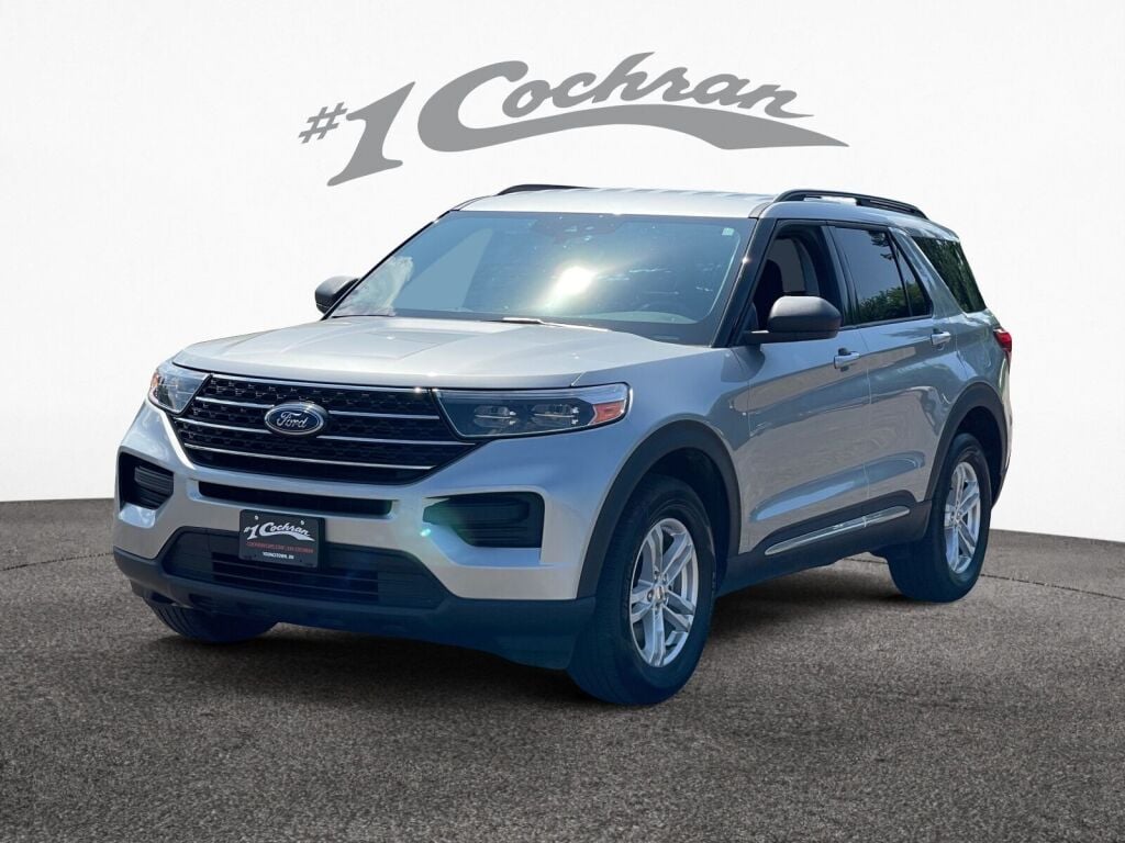 2022 Ford Explorer XLT photo 3