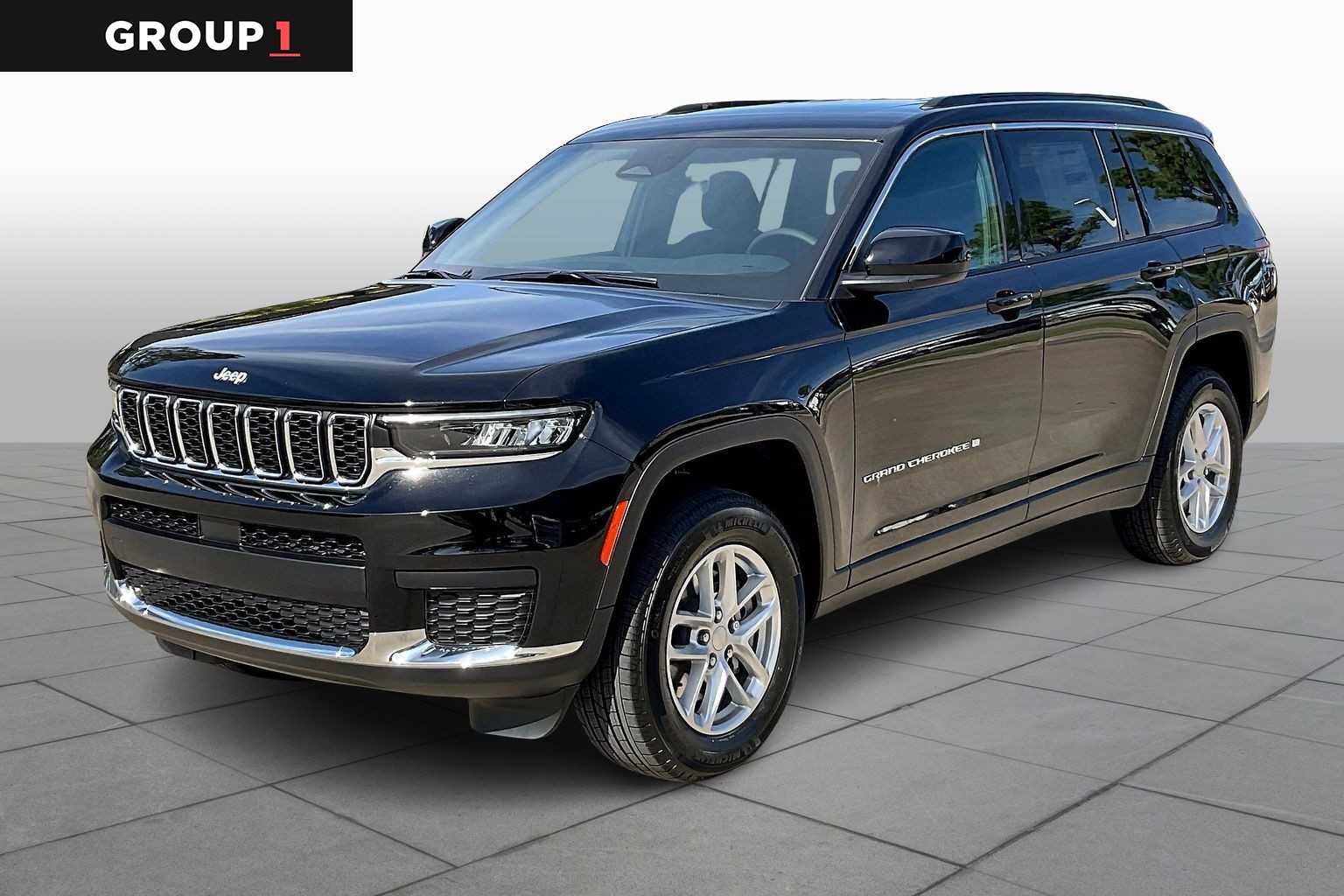 2025 Jeep Grand Cherokee L Laredo's photo