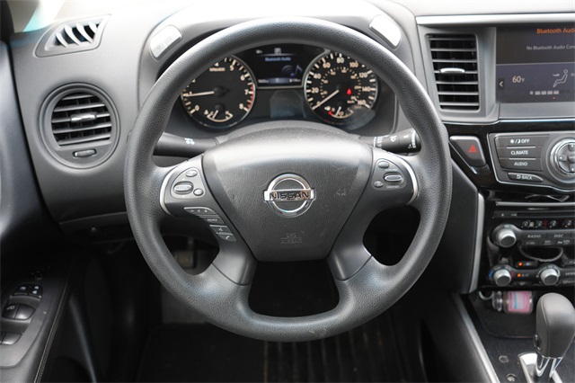 2018 Nissan Pathfinder S photo 9