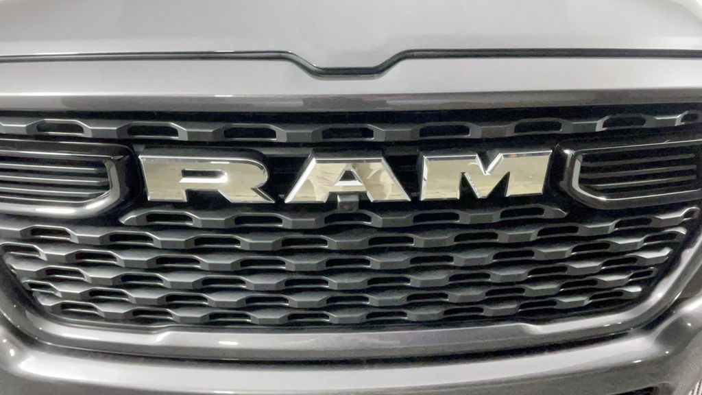 New 2025 Granite Crystal Metallic Clearcoat RAM Big Horn/Lone Star image 10