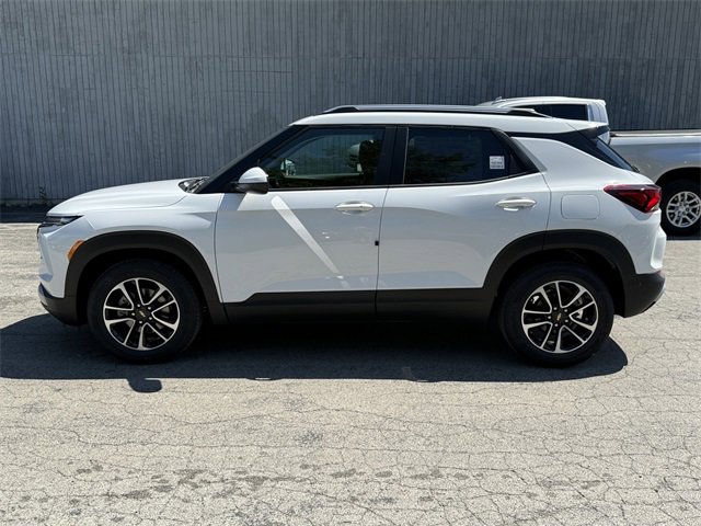 2026 Chevrolet Trailblazer LT photo 8
