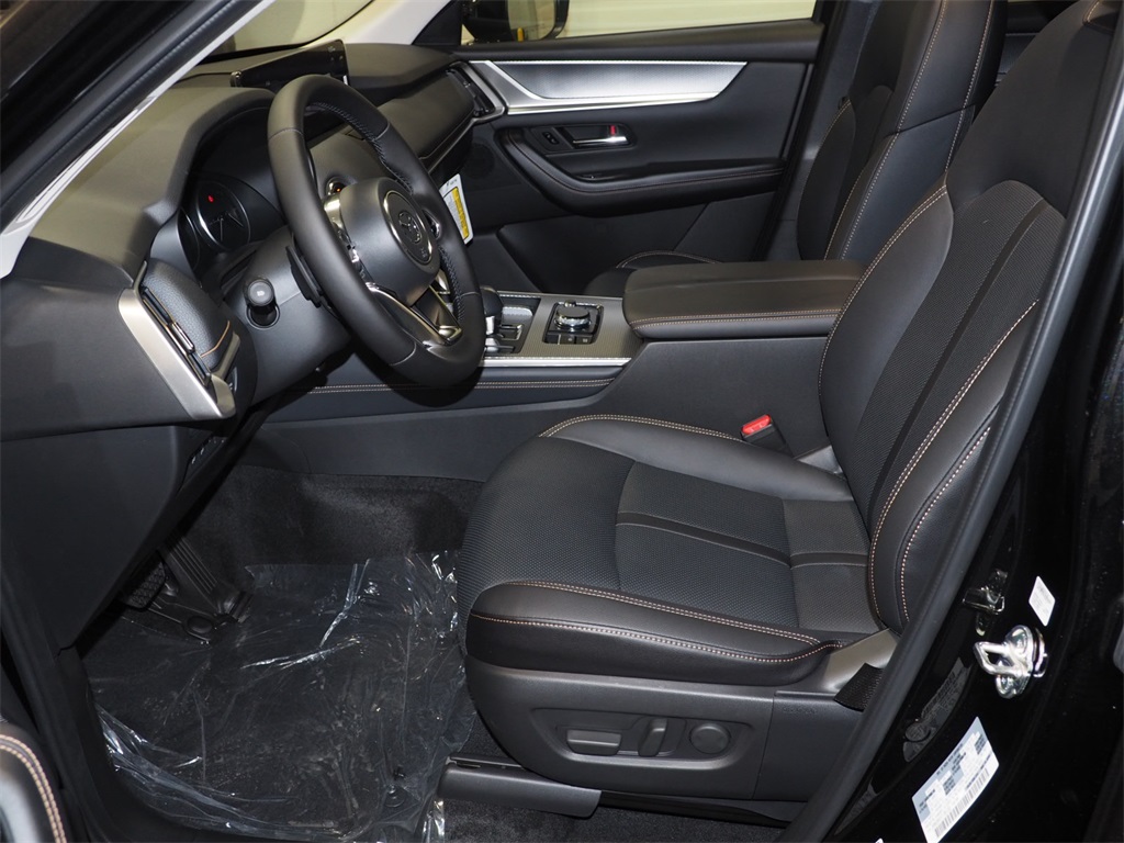 2026 Mazda CX-90 3.3 Turbo Preferred photo 3