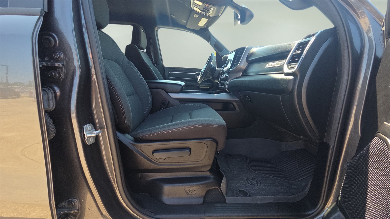 2022 Ram 1500 Big Horn Lone Star photo 12