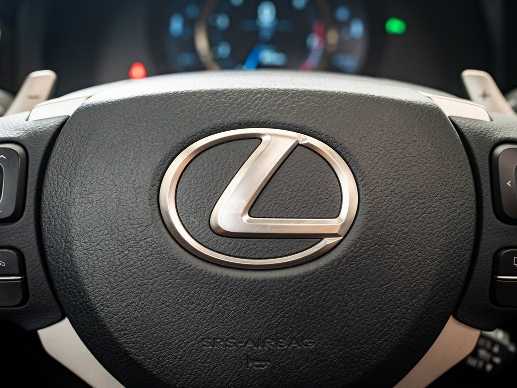 2016 Lexus RC 350 F SPORT photo 26