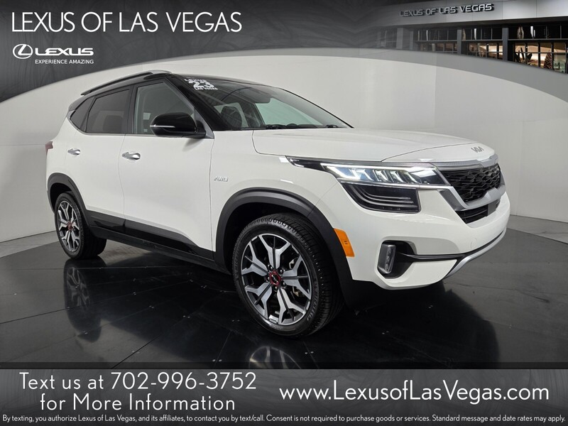 2023 Kia Seltos SX's photo