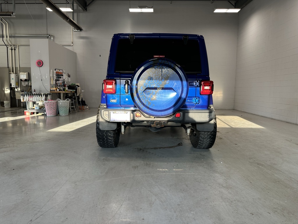 2018 Jeep Wrangler Unlimited Sahara photo 5