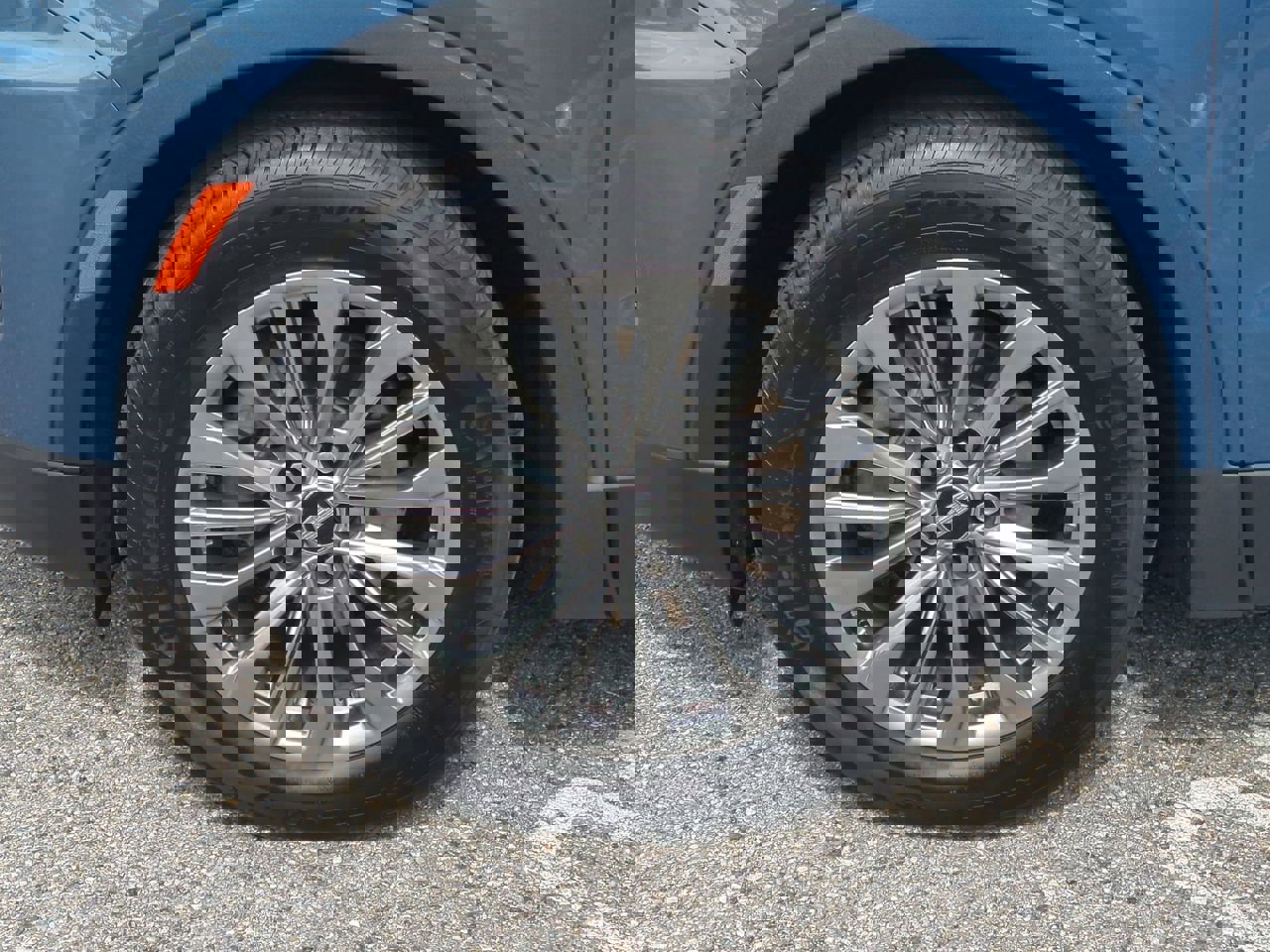 2024 Cadillac XT4 Premium Luxury photo 10