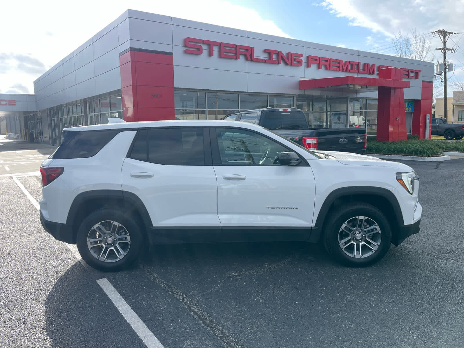 2025 GMC Terrain Elevation's photo