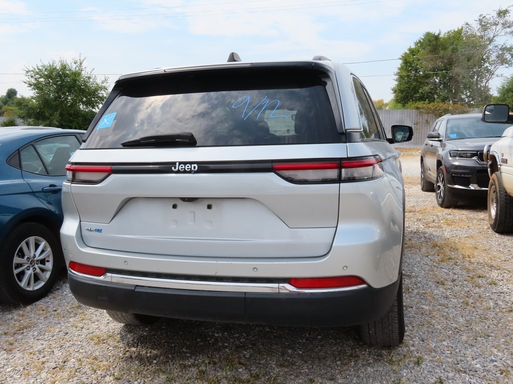 2023 Jeep Cherokee 4xe photo 6