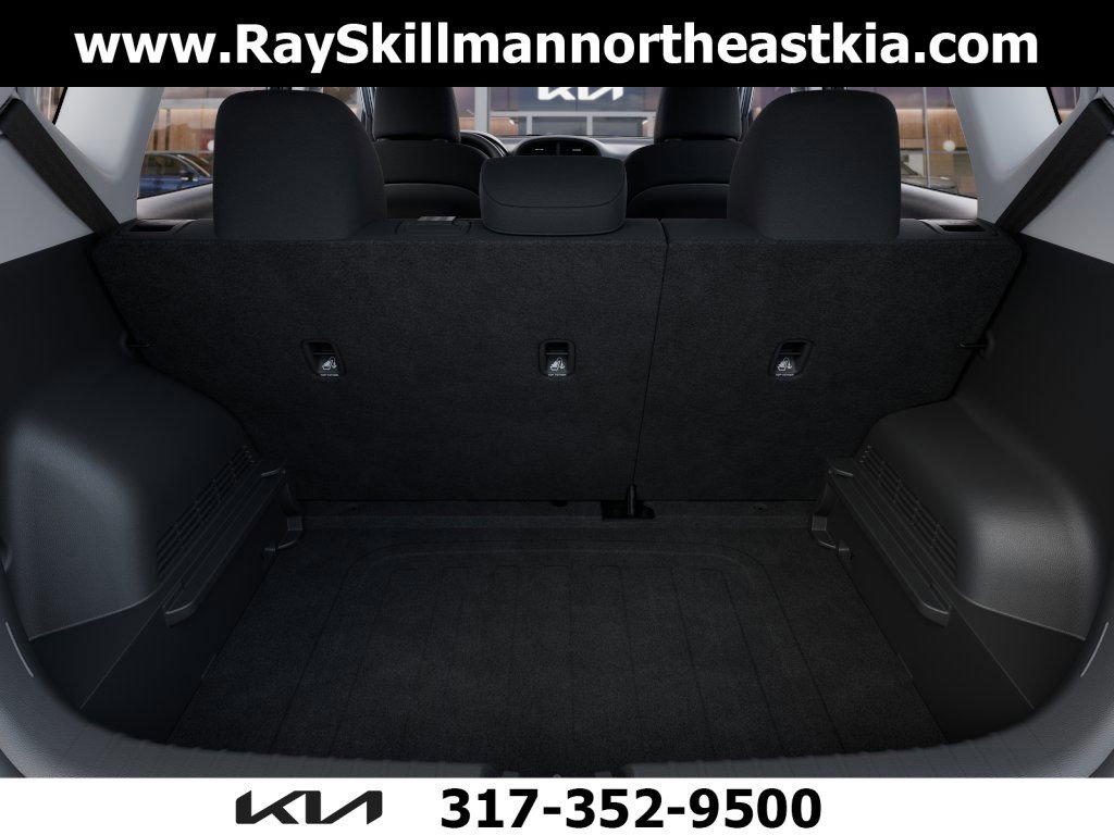 2025 Kia Soul LX photo 17