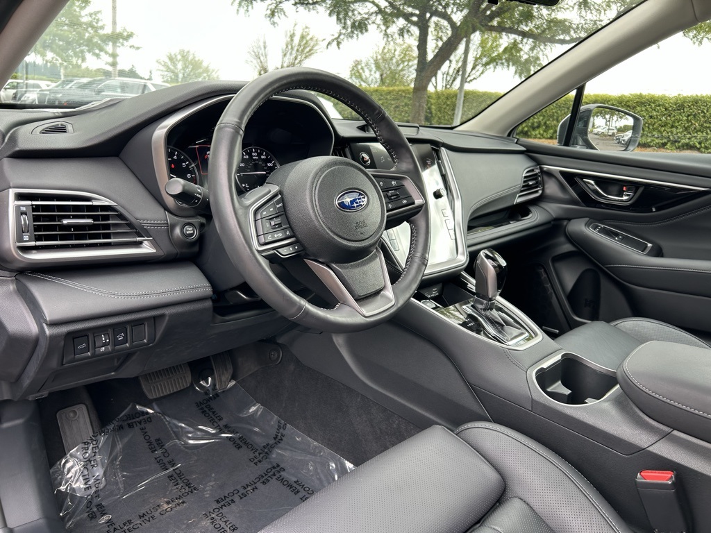 2025 Subaru Outback Touring XT photo 9