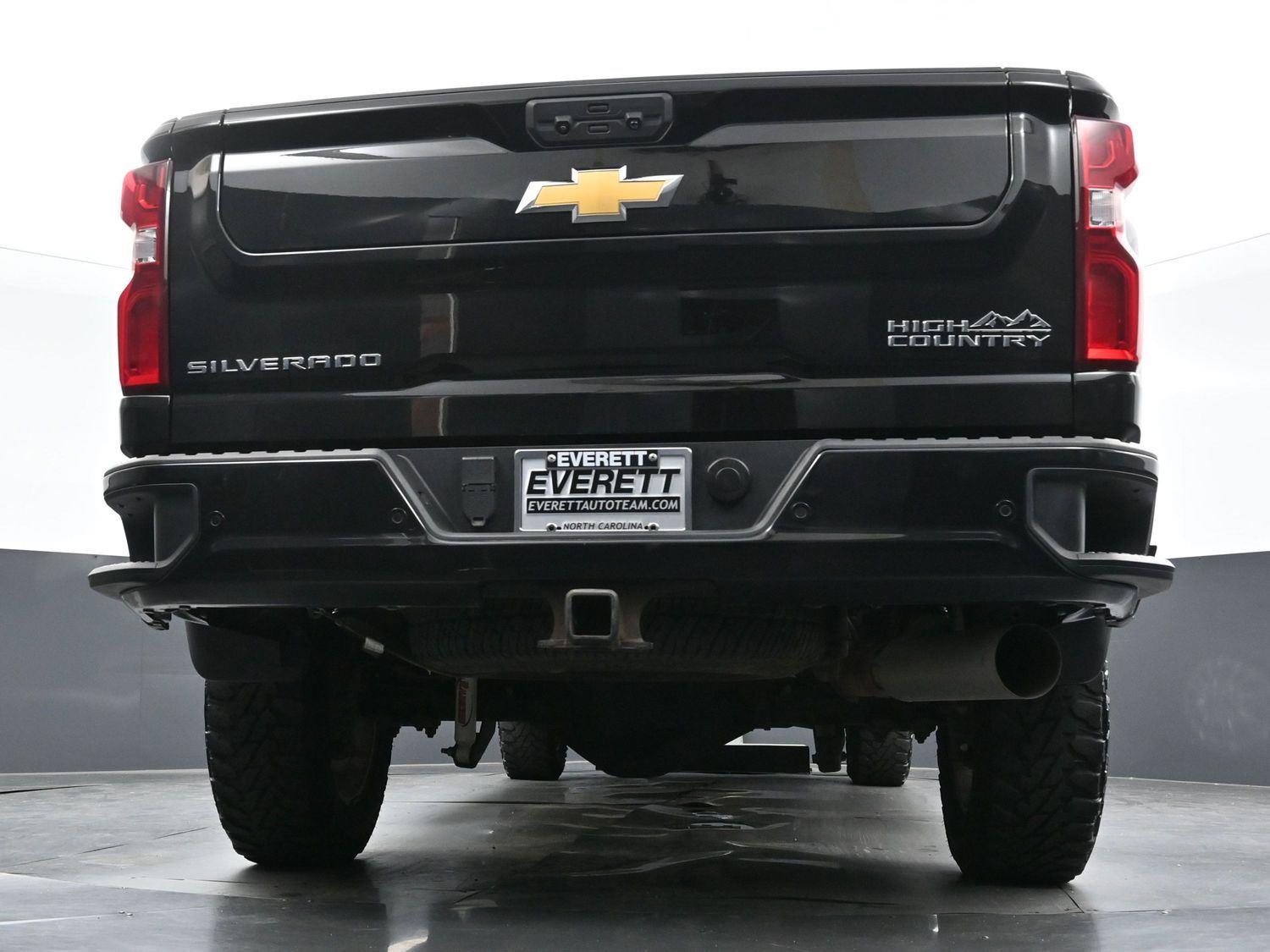 2023 Chevrolet Silverado 2500HD High Country photo 48
