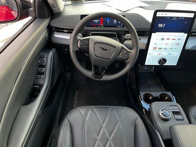 2023 Ford Mustang Mach-E Select photo 8