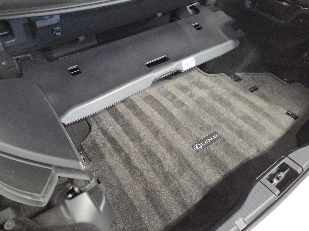 2013 Lexus IS 350 photo 17