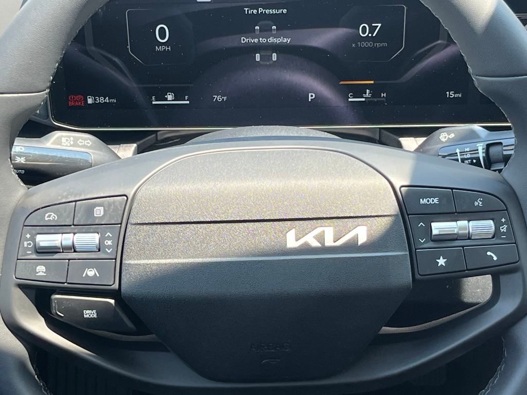 2025 Kia K4 EX photo 19