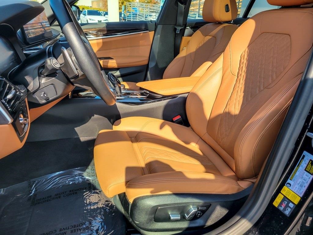 2023 BMW 530E - Image 7