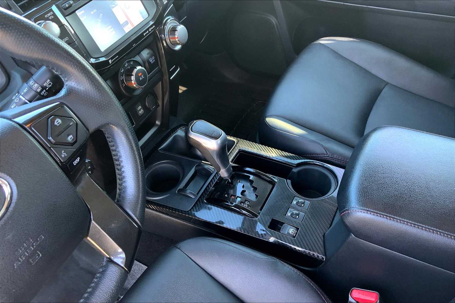 2018 Toyota 4Runner TRD Premium photo 15