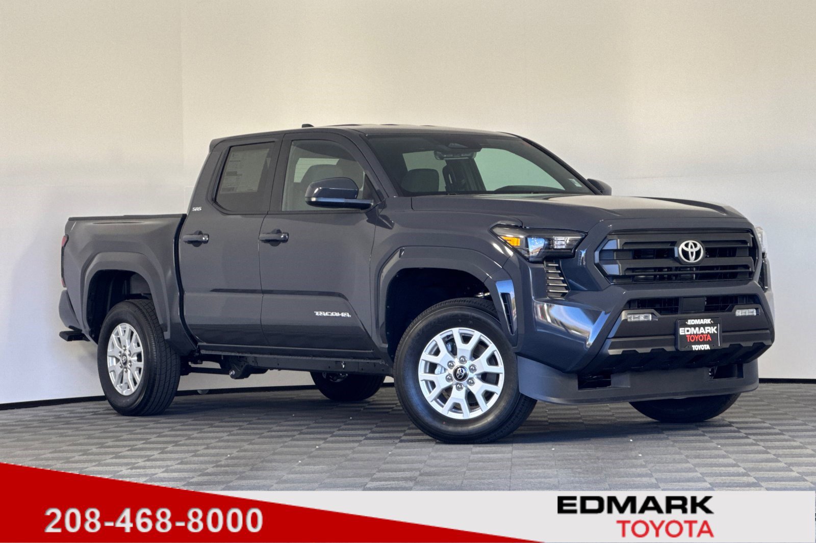 2025 Toyota Tacoma SR5's photo