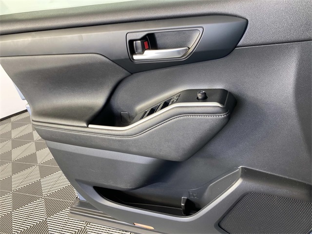 2023 Toyota Highlander XLE photo 23