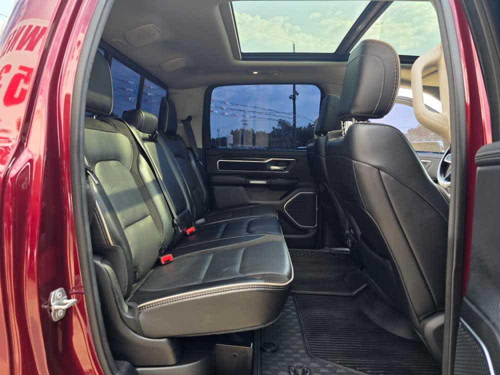 2022 Ram 1500 Laramie photo 12