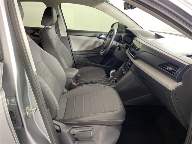 2024 Volkswagen Taos SE photo 41