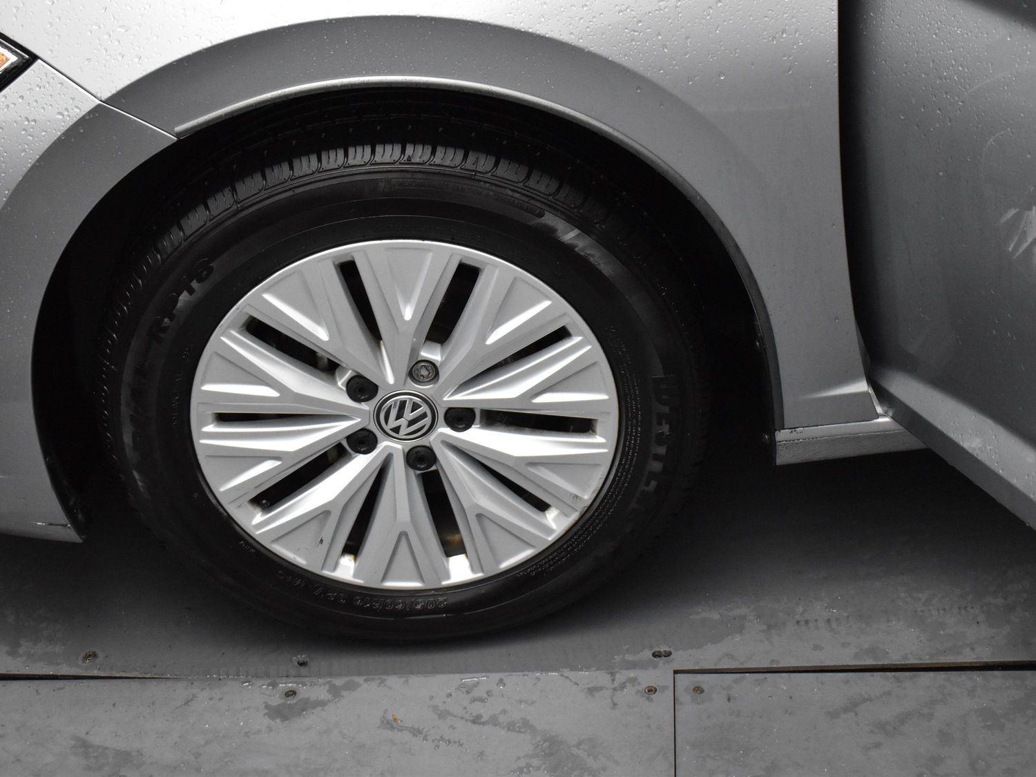 2020 Volkswagen Jetta S photo 31